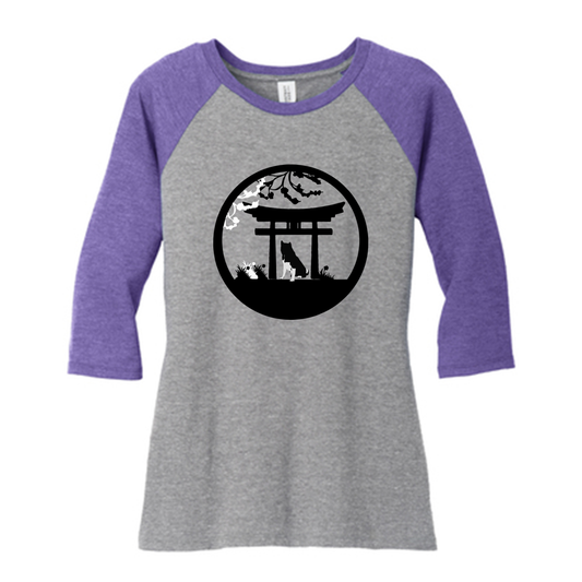 Akita Gate Three Quarter Raglan - WagALotBowWow