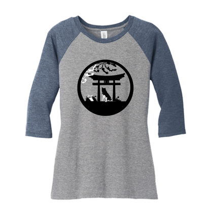 Akita Gate Three Quarter Raglan - WagALotBowWow