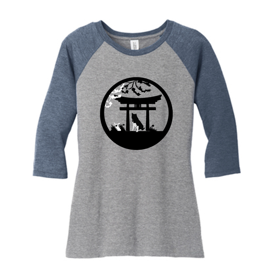 Akita Gate Three Quarter Raglan - WagALotBowWow